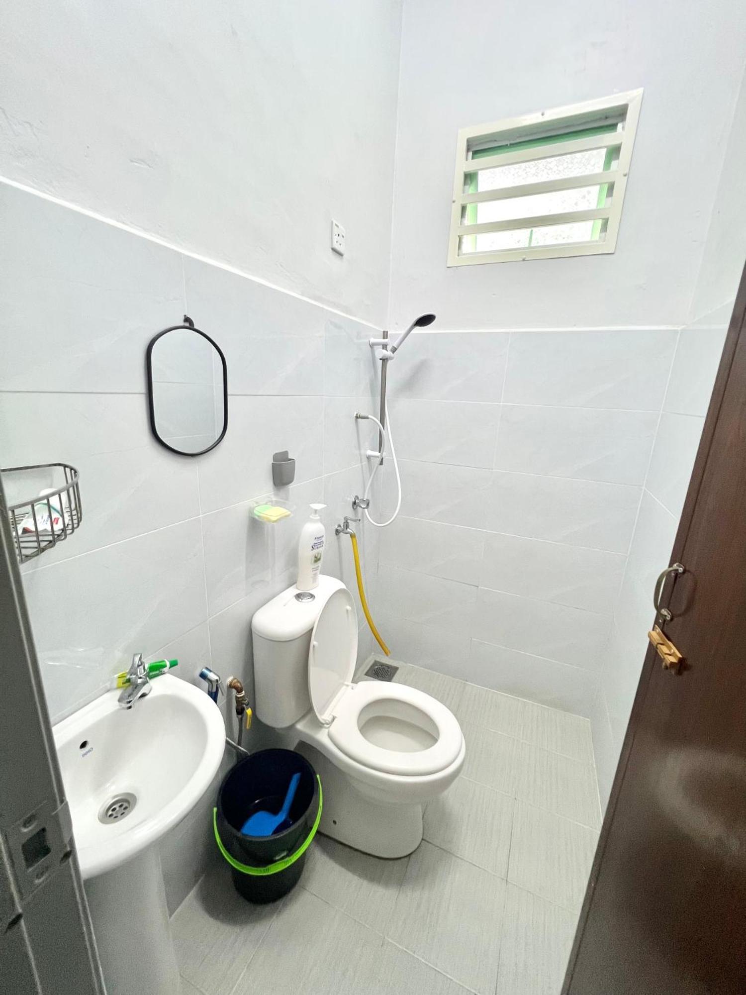 Teratai Homestay 3 Batu Buruk 쿠알라트렝가누 외부 사진