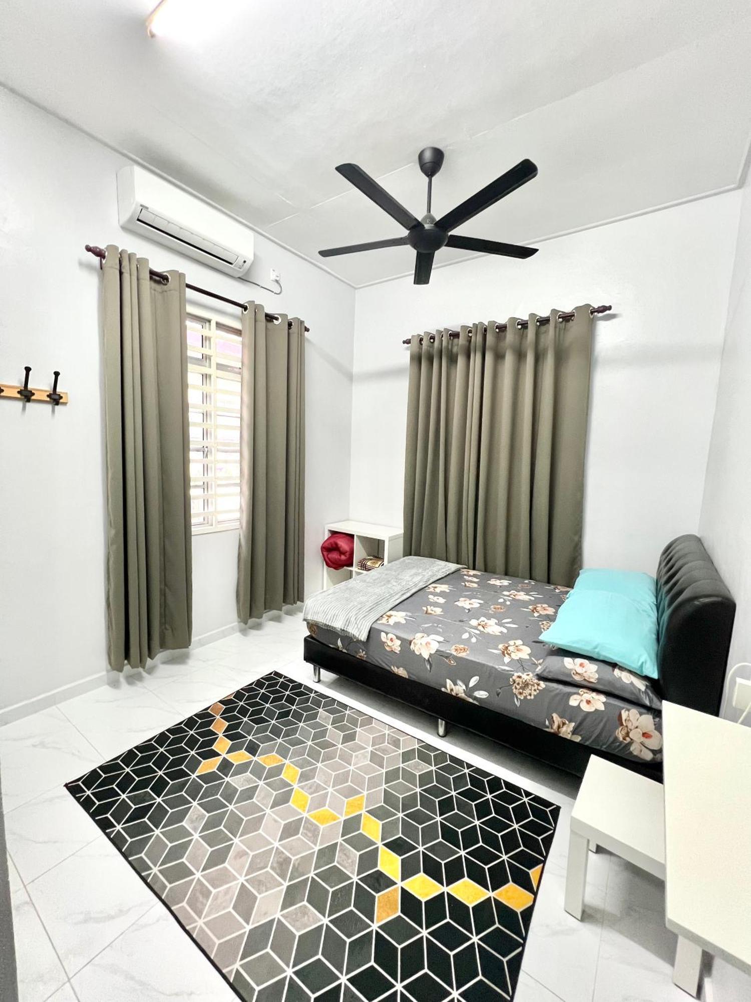 Teratai Homestay 3 Batu Buruk 쿠알라트렝가누 외부 사진
